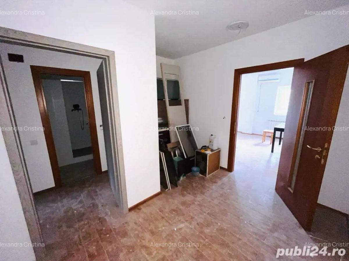 Apartament duplex 5 camere, 3 bai, 2 bucatarii - Otopeni - 2
