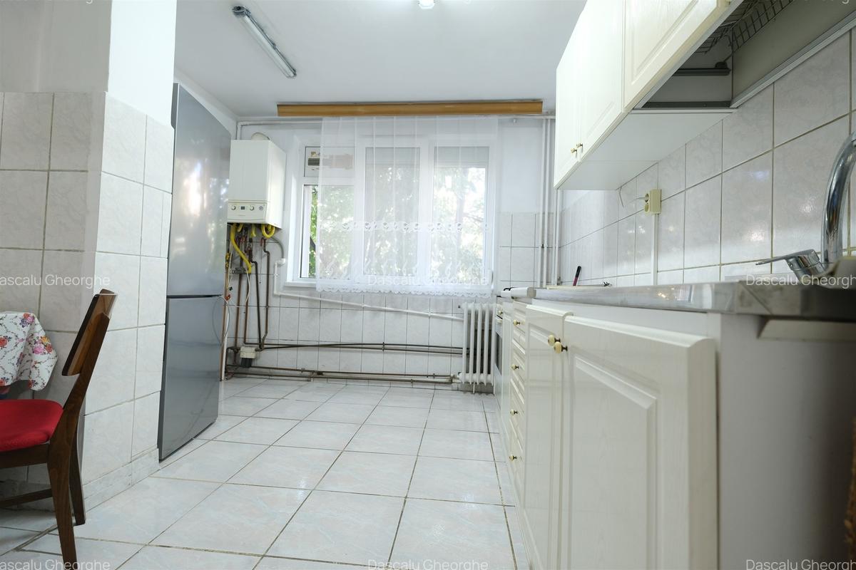 TITAN, apartament 3 camere decomandate, etaj 1 cu centrala termica - 13