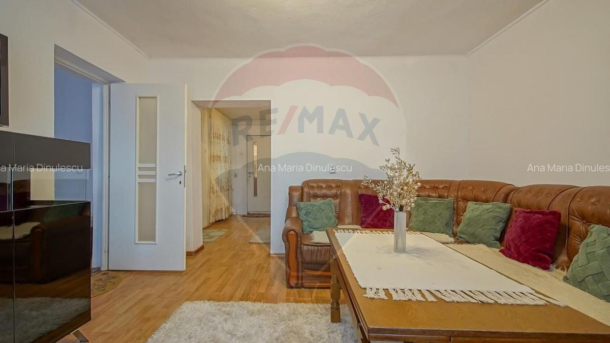 Casa individuala, curte si beci, zona centrala, Sanpetru! - 13