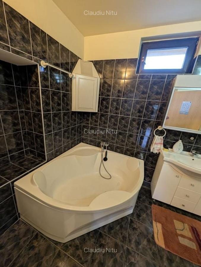 Vila S+P+M cu teren generos Dumbravita - 20