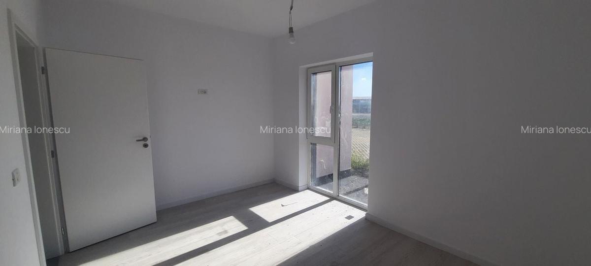 Apartament cu 2 camere decomandat în Torontalului - 14