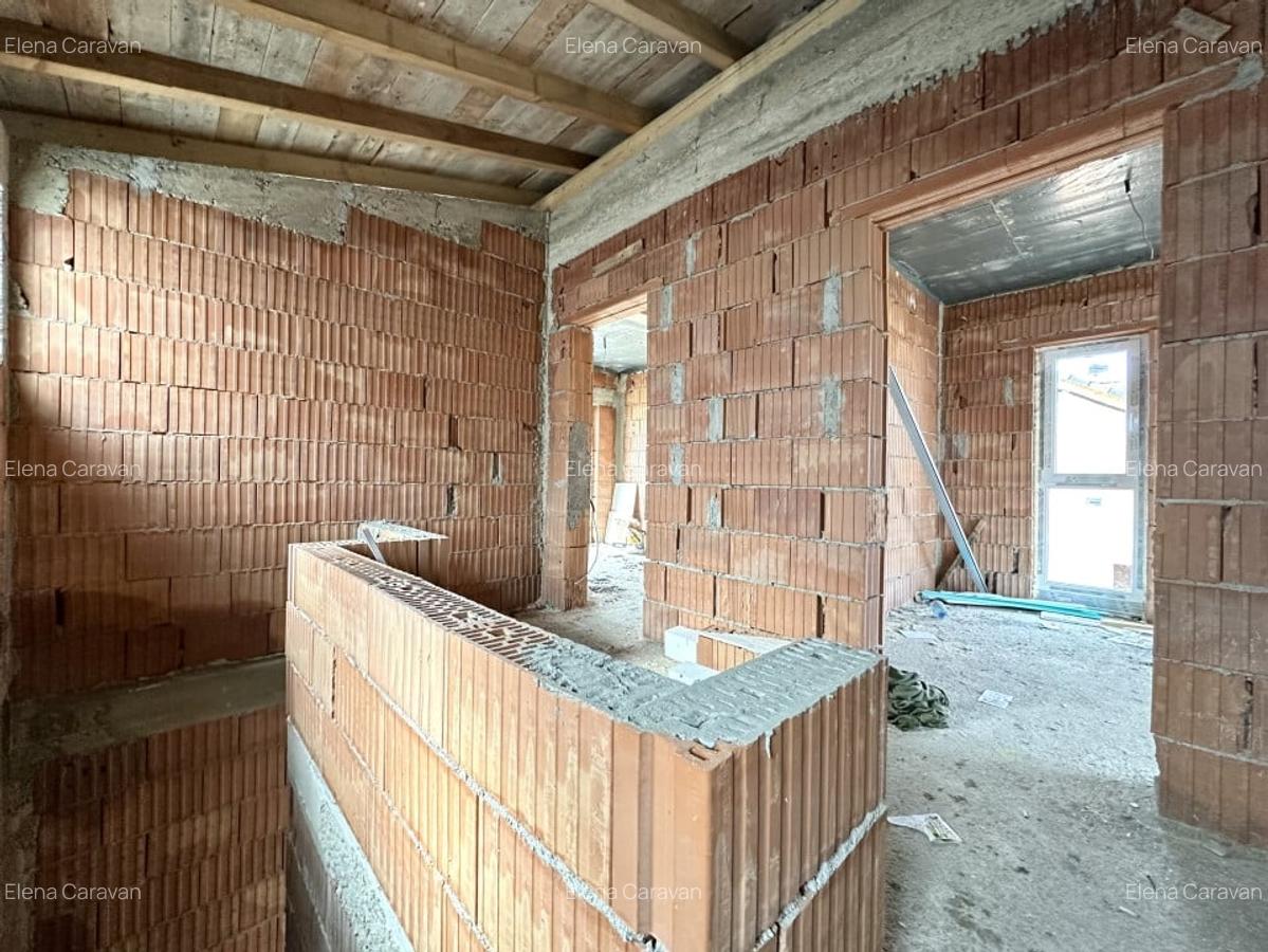 Duplex despartit prin camera tehnica, 117 mp utili - Ghiroda - 13