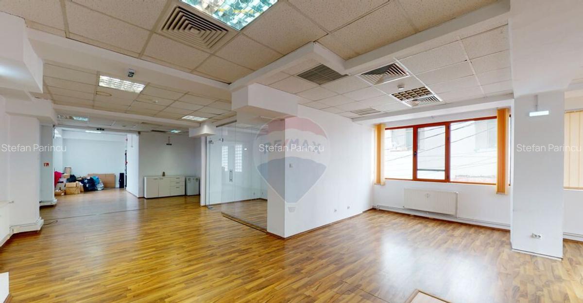 Spa?iu de birouri de 215 mp de inchiriat in zona Calea... - 22