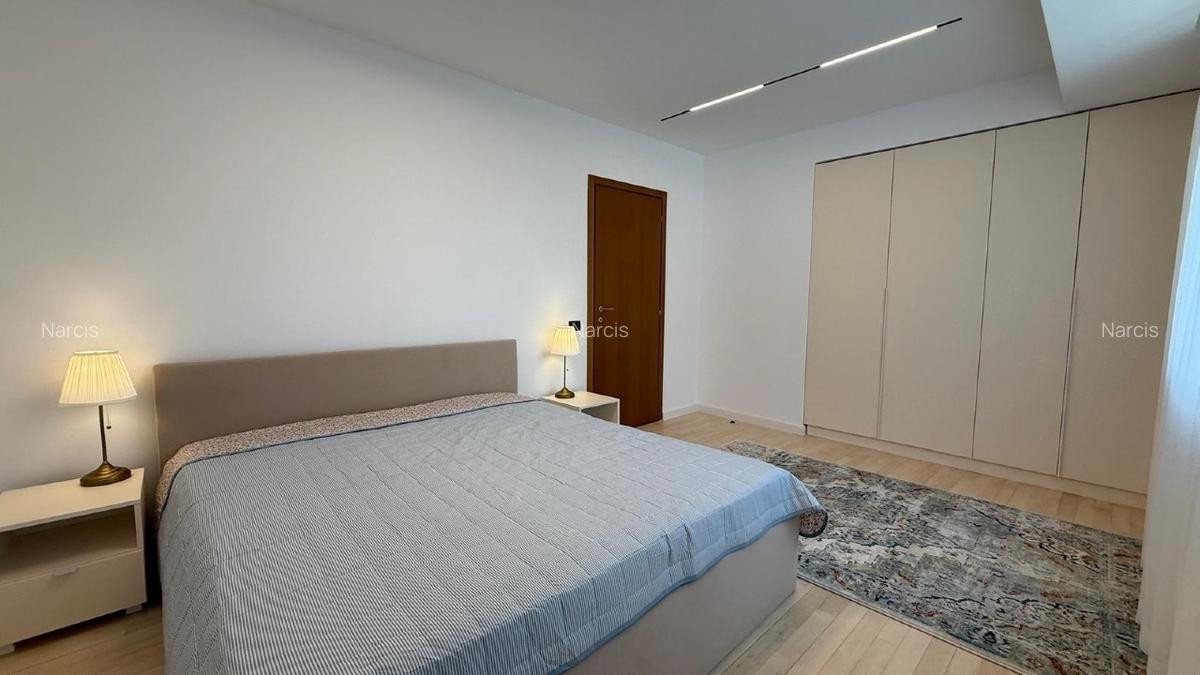 Stradal Bulevardul Aviatorilor 37 / Mobilat / Proaspat renovat / Garaj - 12