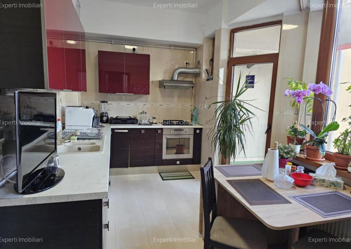 Apartament 2 camere situat in zona Trocadero - 1