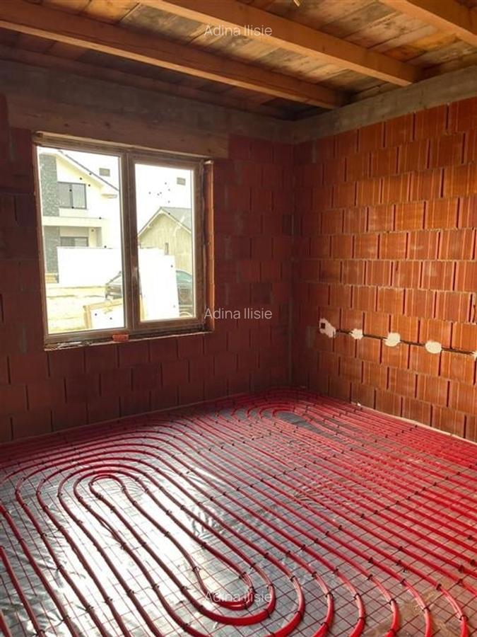 RECO Casa la cheie plan parter Santandrei - 25