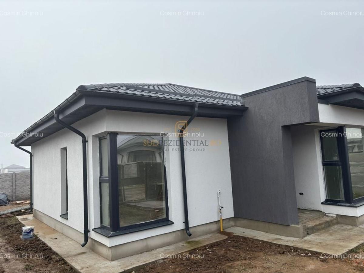 Casa individuala parter, 3 camere, disponibila imediat, teren 370 mp - 2