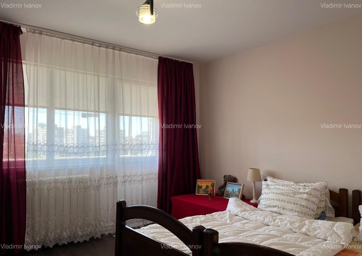 Apartament spa?ios 3 camere + 2 balcoane, zona turnuri Pacii Etaj 9/10 - 7