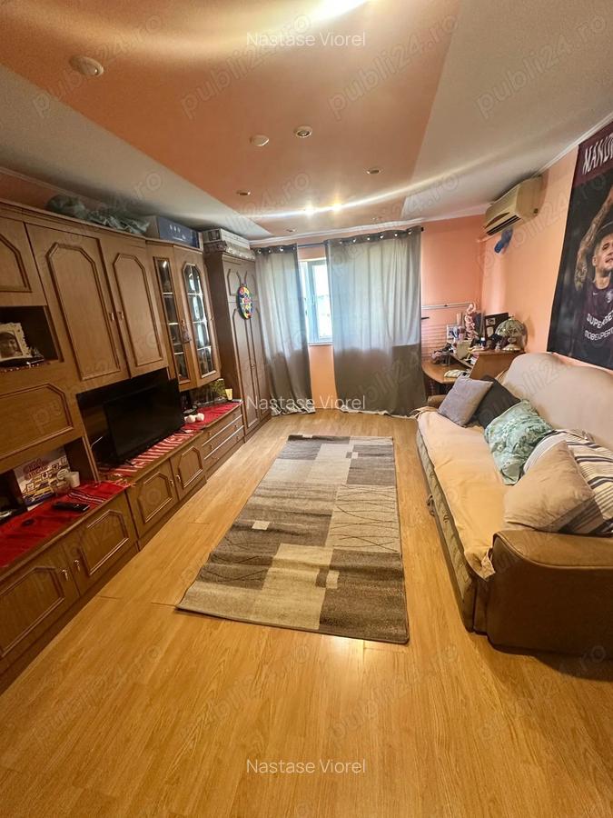 De vinzare garsoniera - 4 De vinzare garsoniera - 4