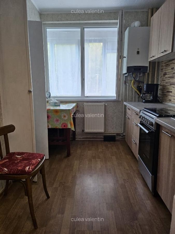 3 camere zona centrala - 3