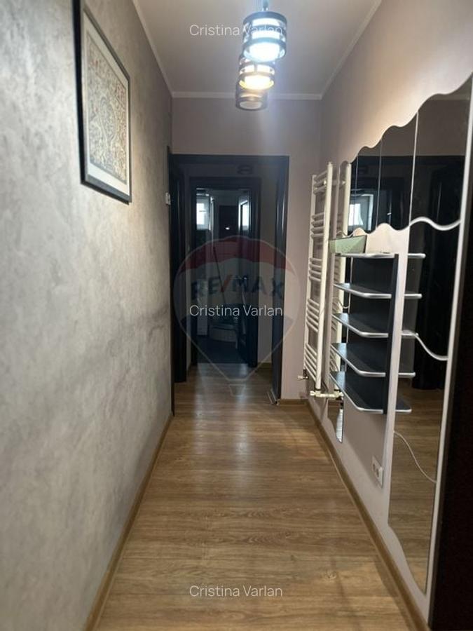 Apartament 4 camere ROZNOV Central de inchiriat - 12