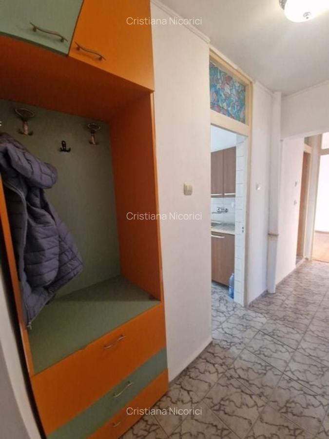 Apartament cu 3 camere decomandat, mobilat în Sebastian - 6