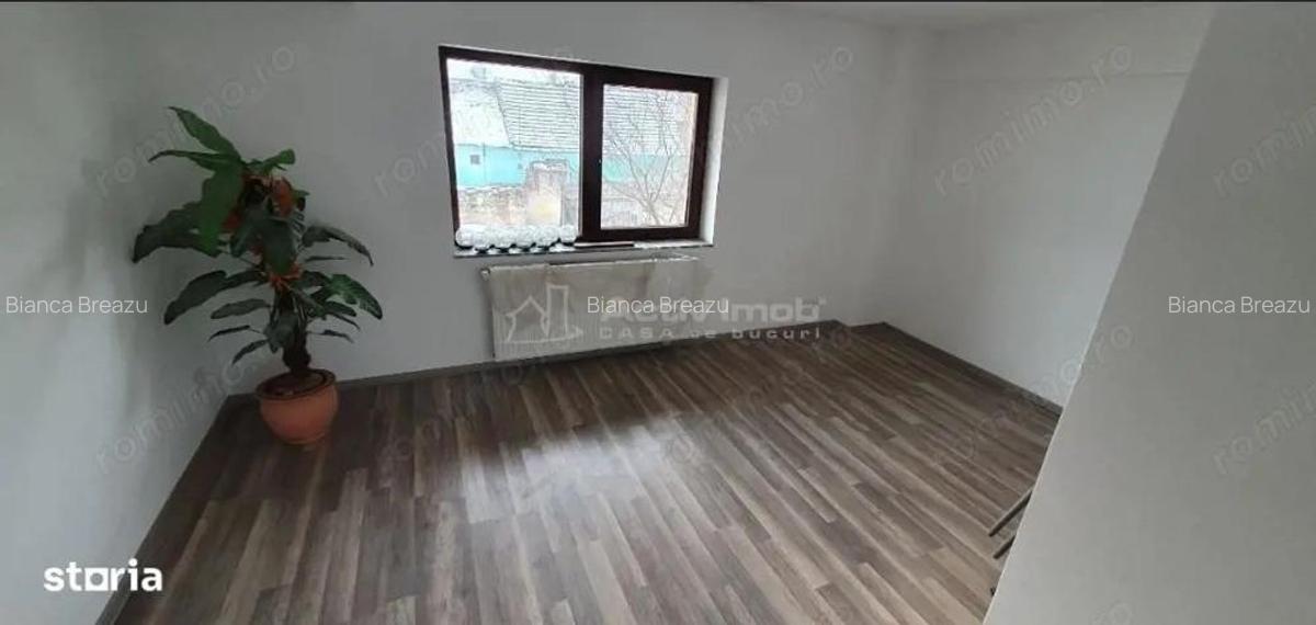 Casa - 2 apartamente - Rasnov - 4