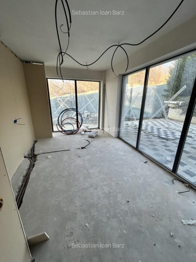 Spațiu comercial, 86 mp în Borhanci - 3