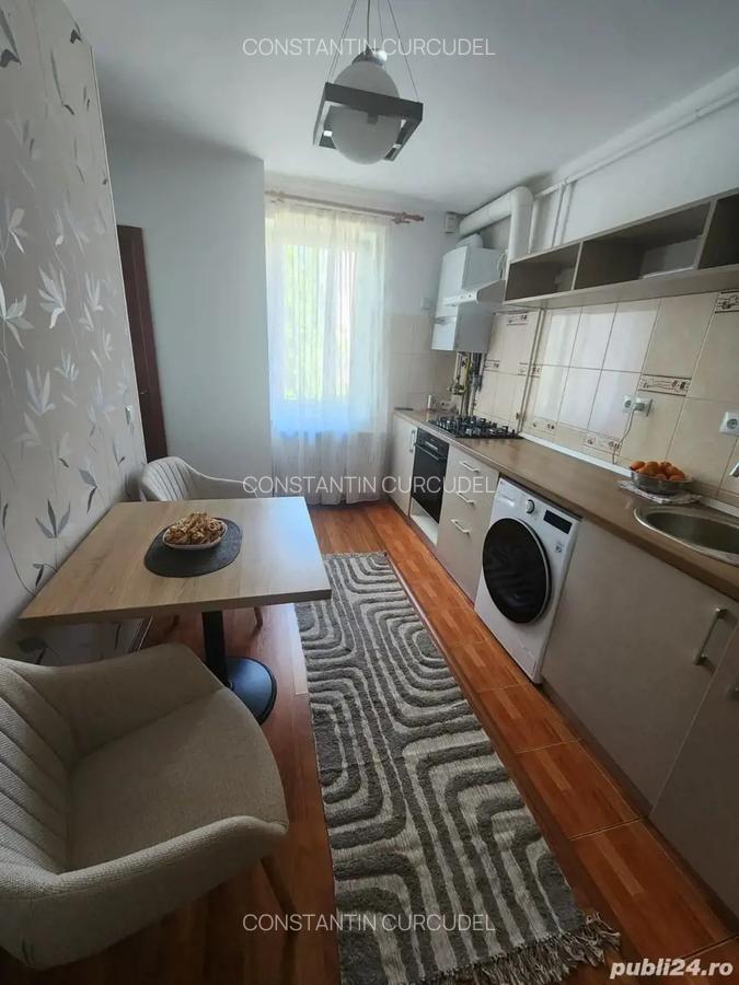 Inchiriez apartament cu 3 camere, Brasov, B-dul Grivitei - 4