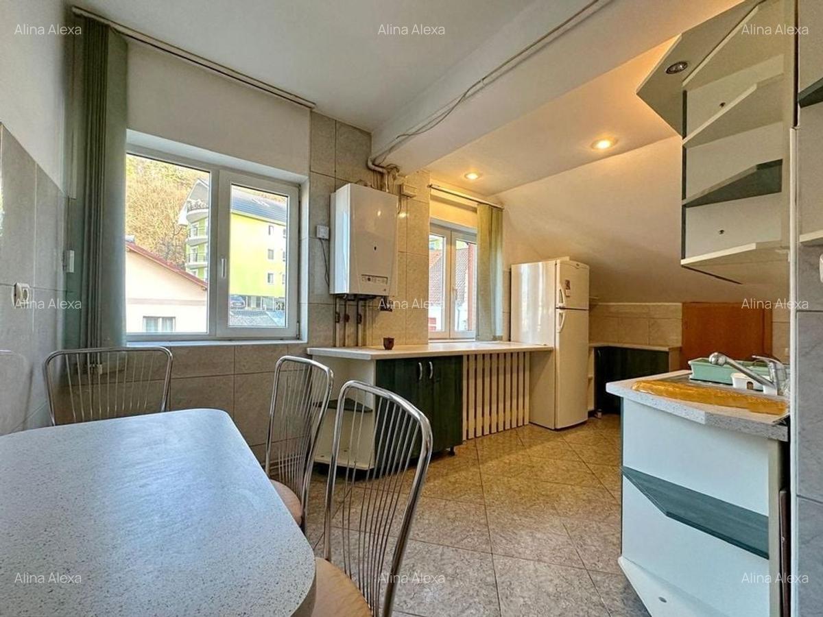 Apartament cu 3 camere decomandat în Central - 11