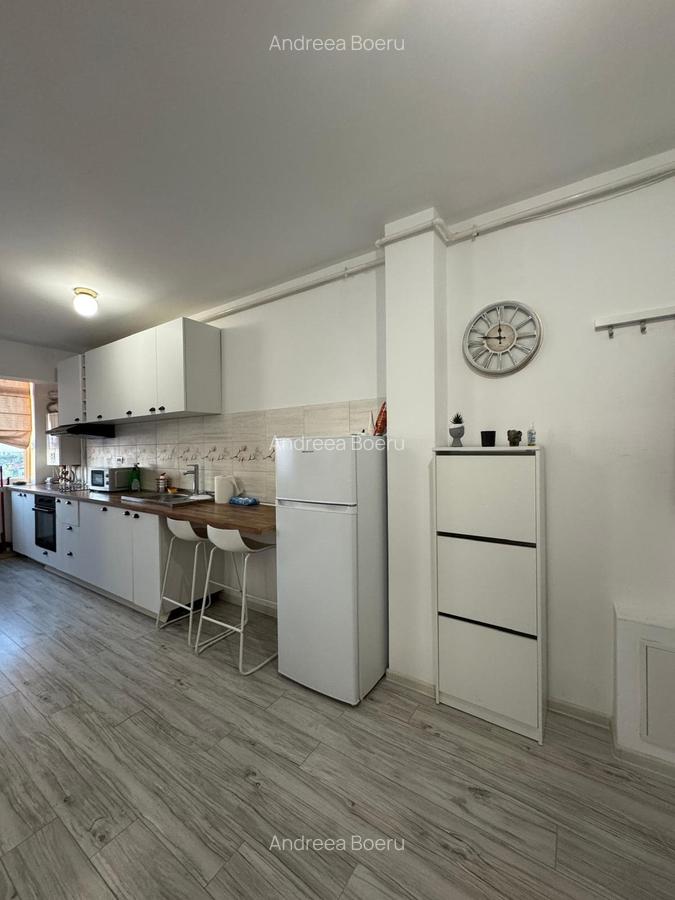 VANZARE GARSONIERA 35 MP STR. REZERVELOR MILITARI-PERSOANA FIZICA-COMISION 0% - 8