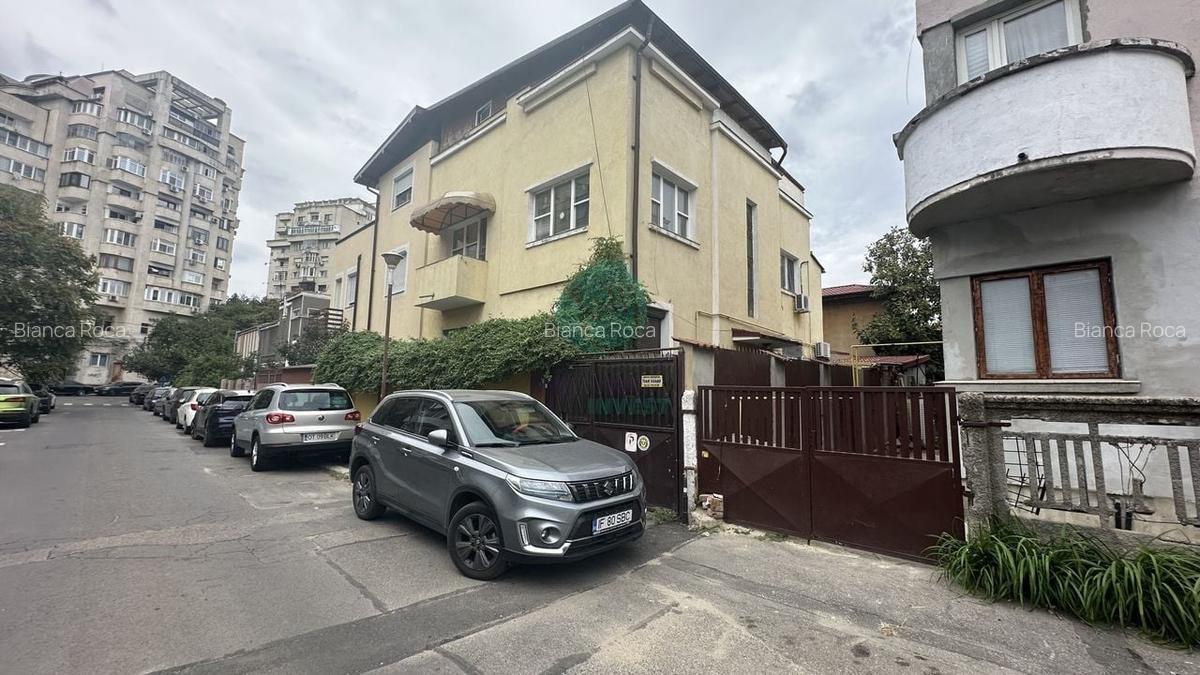 VILA cu 2 apartamente in apropiere de Piata Alba Iulia - 1