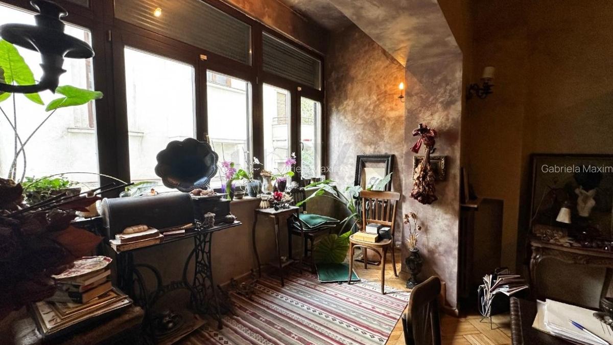 Apartament cu 5 camere semidecomandat în Moșilor - 10