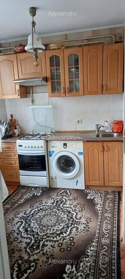 3 camere zona 13 septembrie - 5