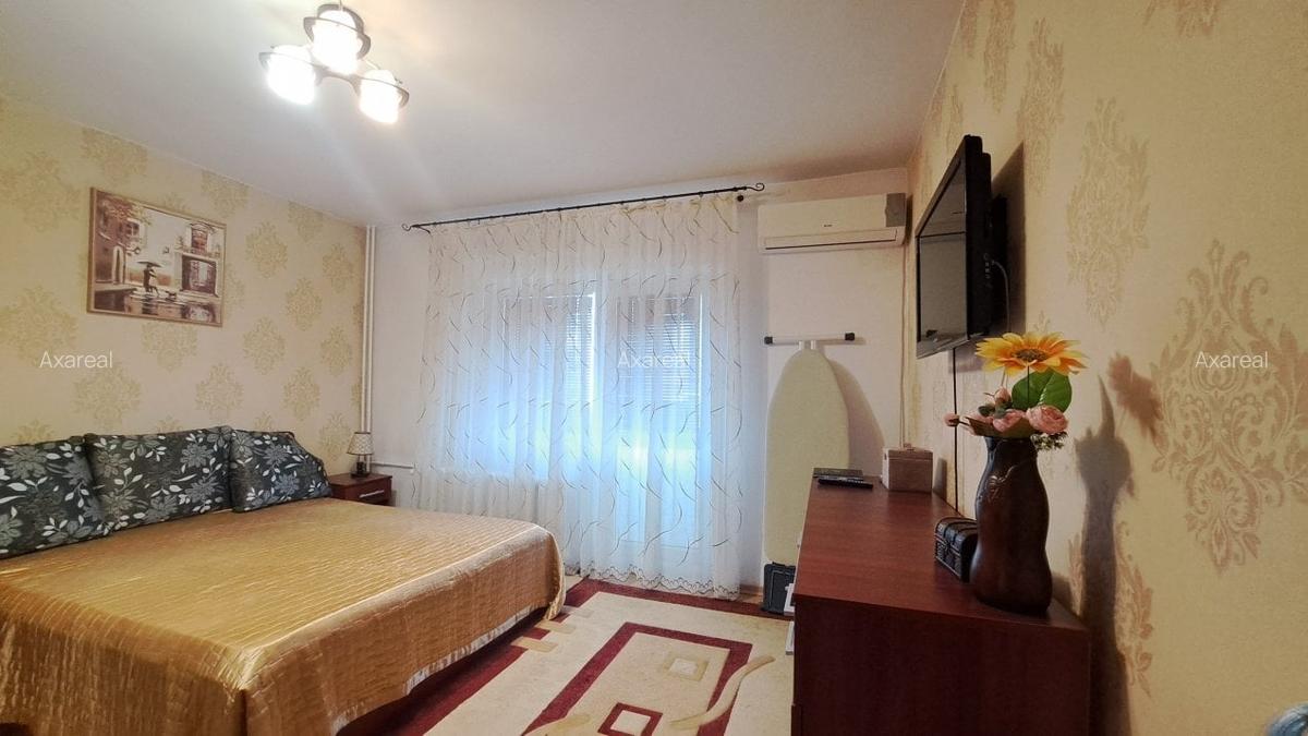 De vanzare I 3 camere Nerva Traian -Scoala 81 I - 4