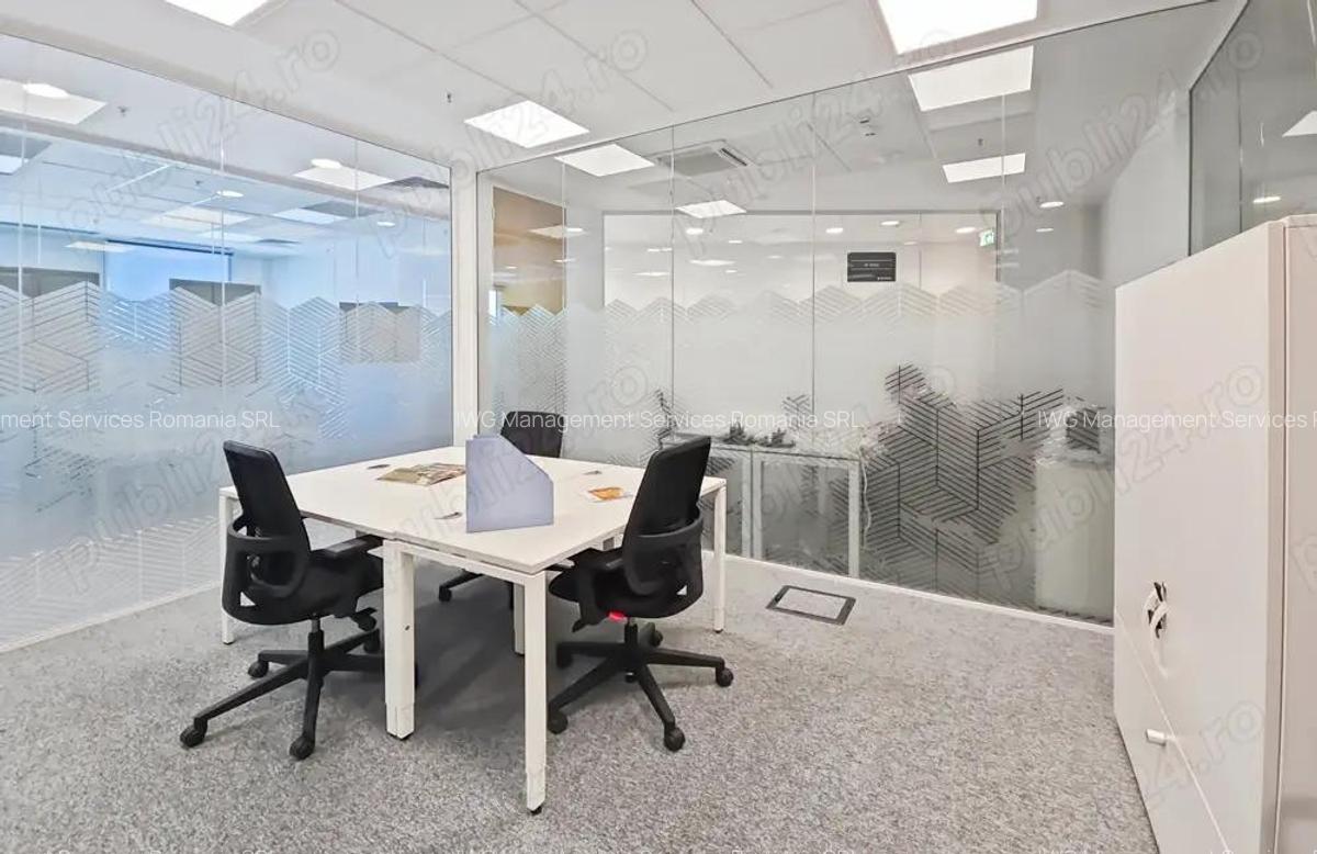 Birouri ce pot fi personalizate pentru 10 persoane in Spaces Campus 6 - 12