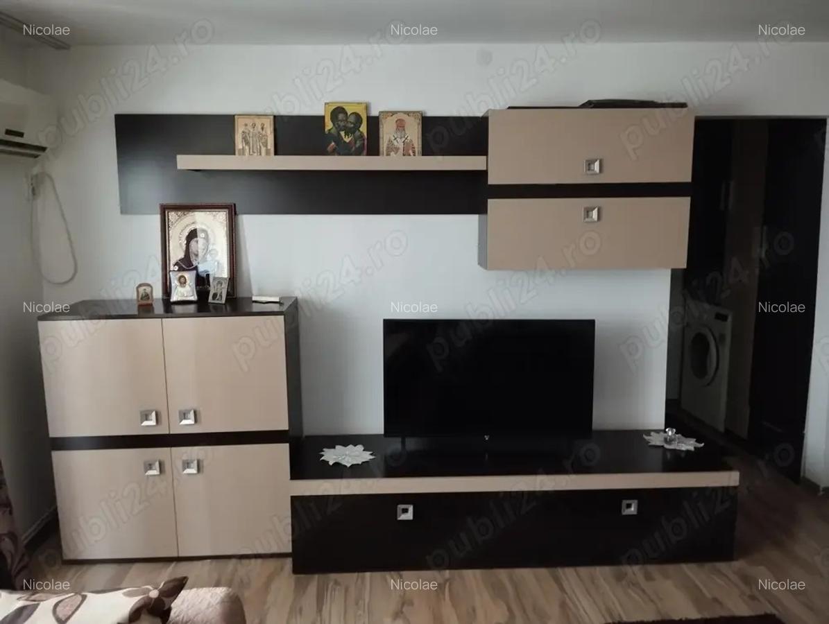 Apartament de vanzare Gae?ti - 2