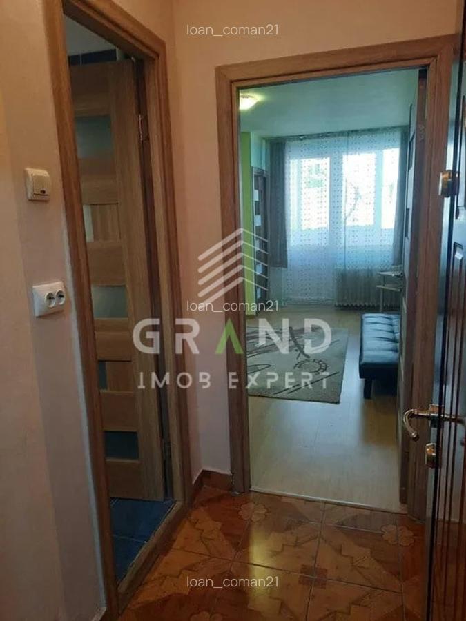GARSONIERA ECONOMA, BALCON, zona Manastur - 2