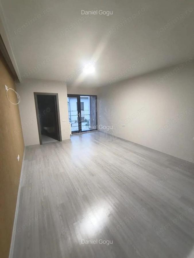 CASA 5 CAMERE //ZONA CARAIMAN - 1
