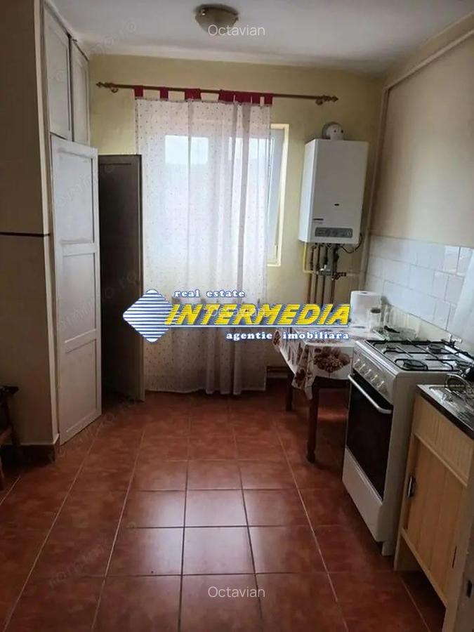 Apartament 2 camere 54 mp de vanzare in Cetate etaj 3 - 3