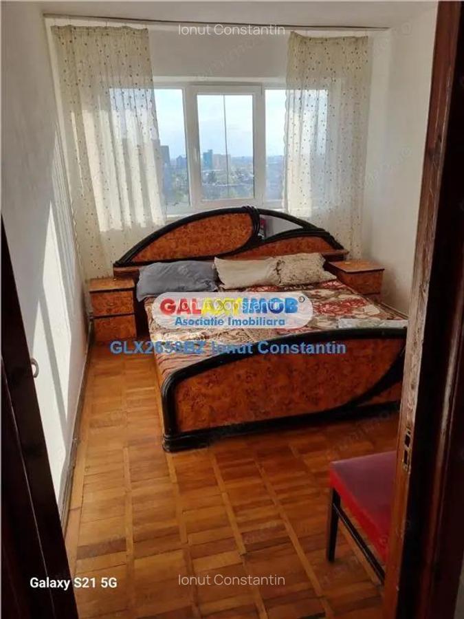 Inchiriere apartament zona Micro V - 2