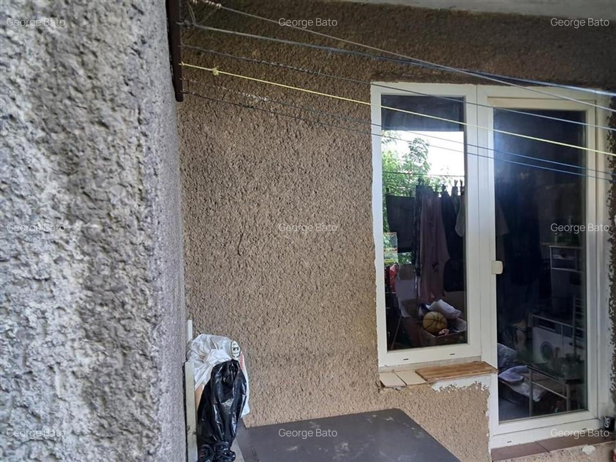 Apartament cu 3 camere decomandat în Nufărul - 9