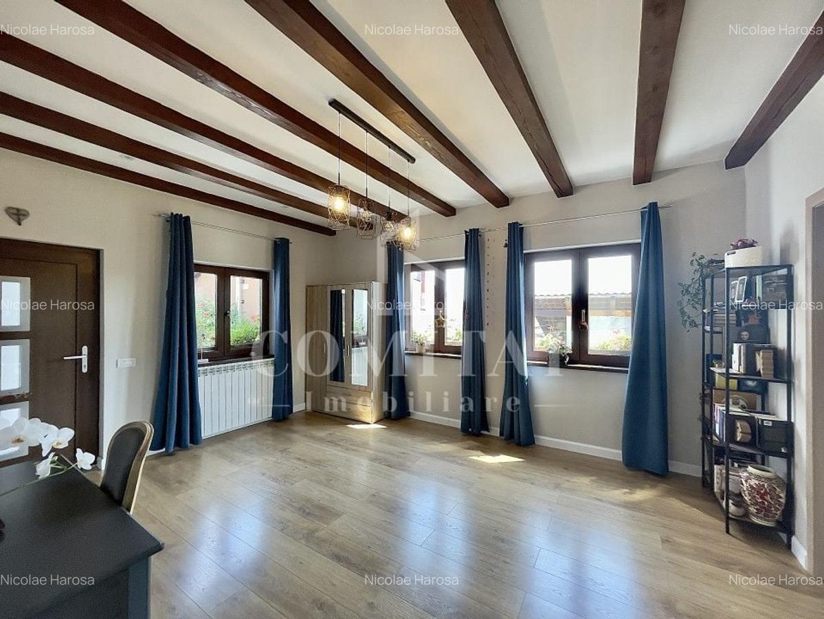 Casă cochetă cu teren generos și panoramă Chinteni - 5