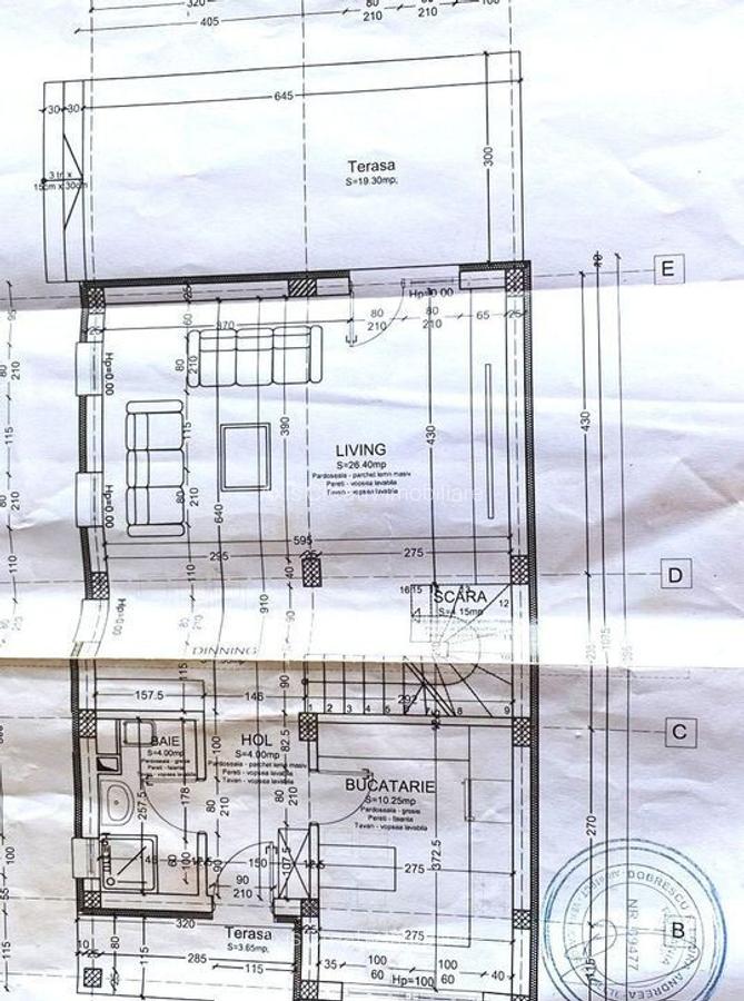 Vila cocheta cu 3 dormitoare, balcon ?i 2 terase ! - 10