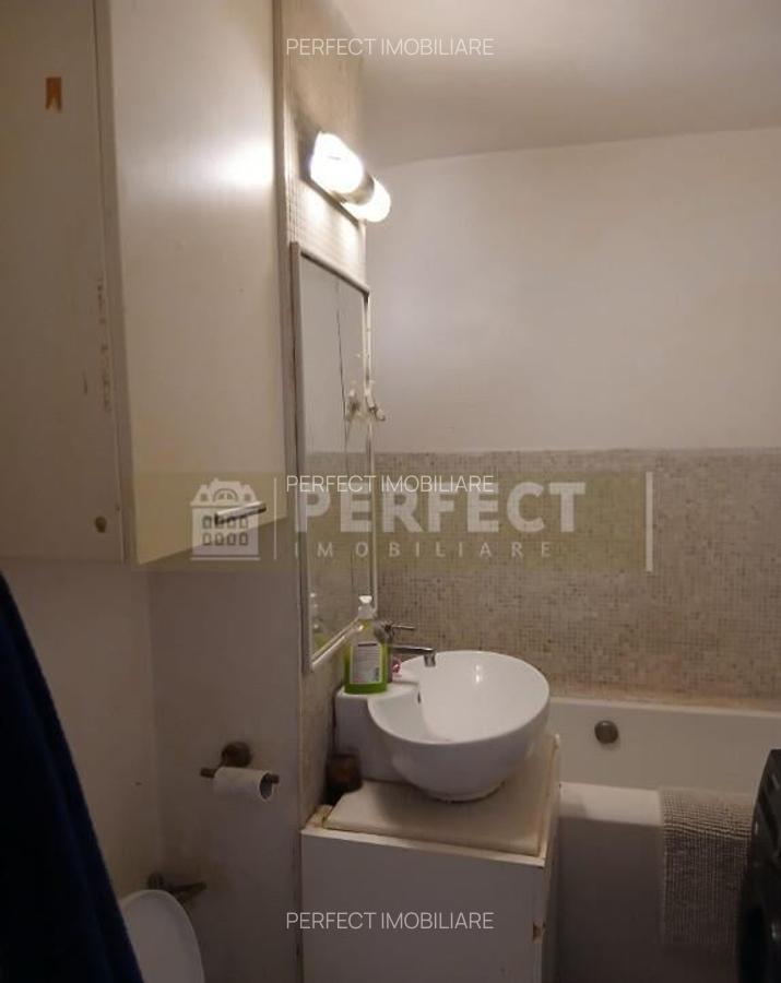 Apartament 2 camere,semidecomandat,9 MAI,PARTER,pret 65000EUR!!! - 4