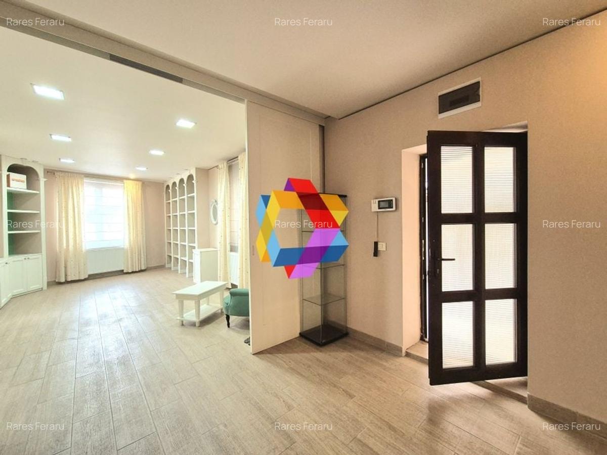 Spatiu comercial la casa - 170 mp - 14