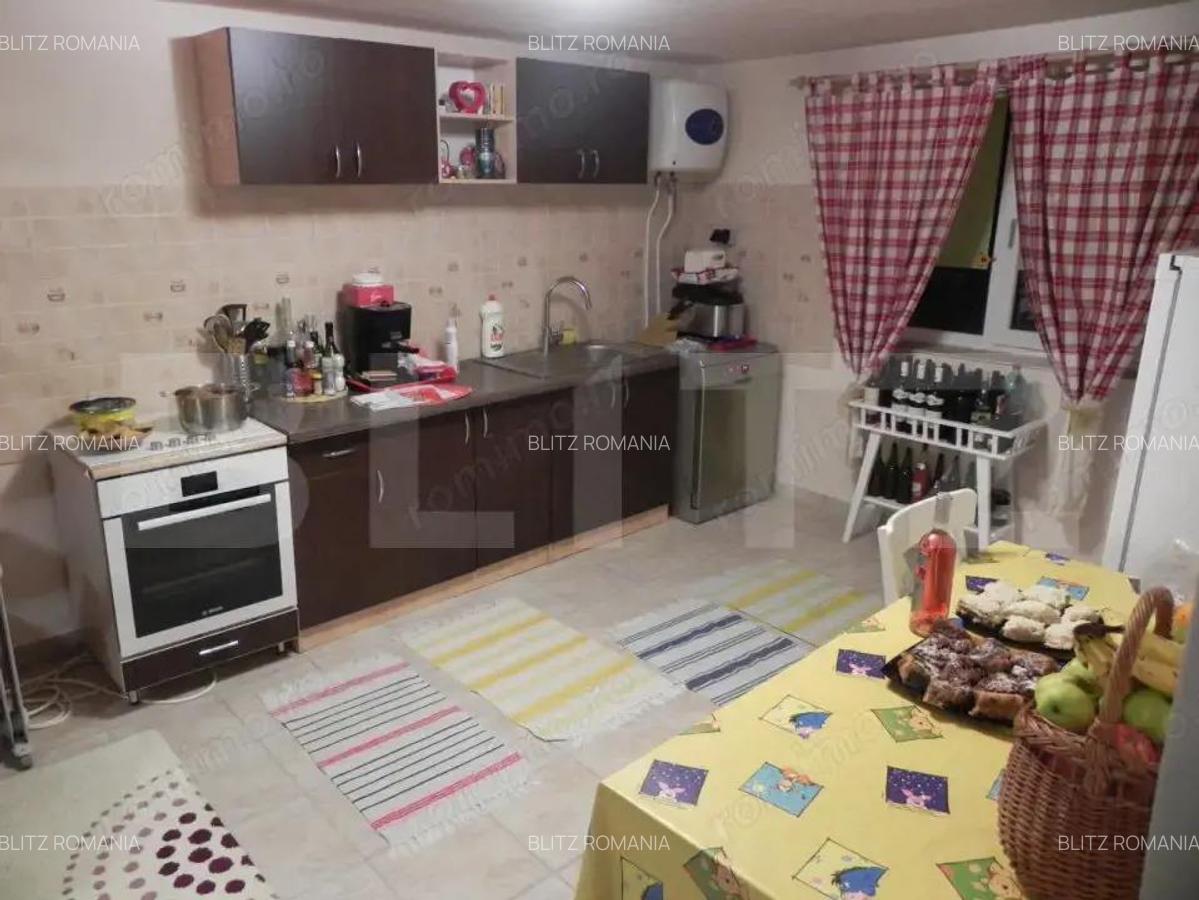 Casa de vanzare, cu 4 camere, 170mp, zona Garbau (Cornesti) - 11