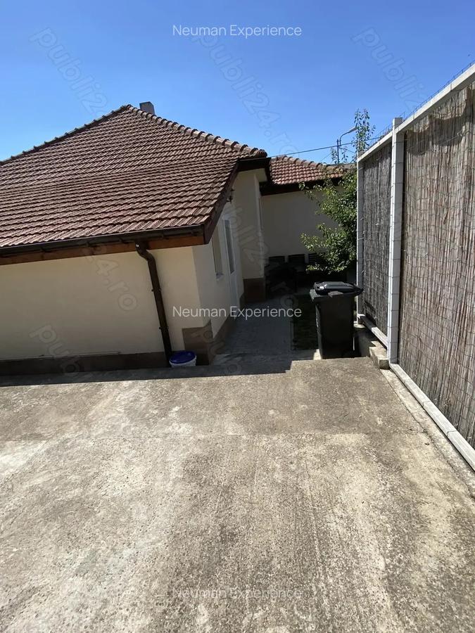 Zona Lipovei, Casa parter, 4 camere, 2 bai, 2 bucatarii, chirie 1000 euro pe luna - 16