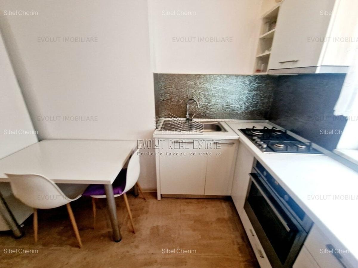 2 camere de inchiriat Centrul de Scafandri - 11