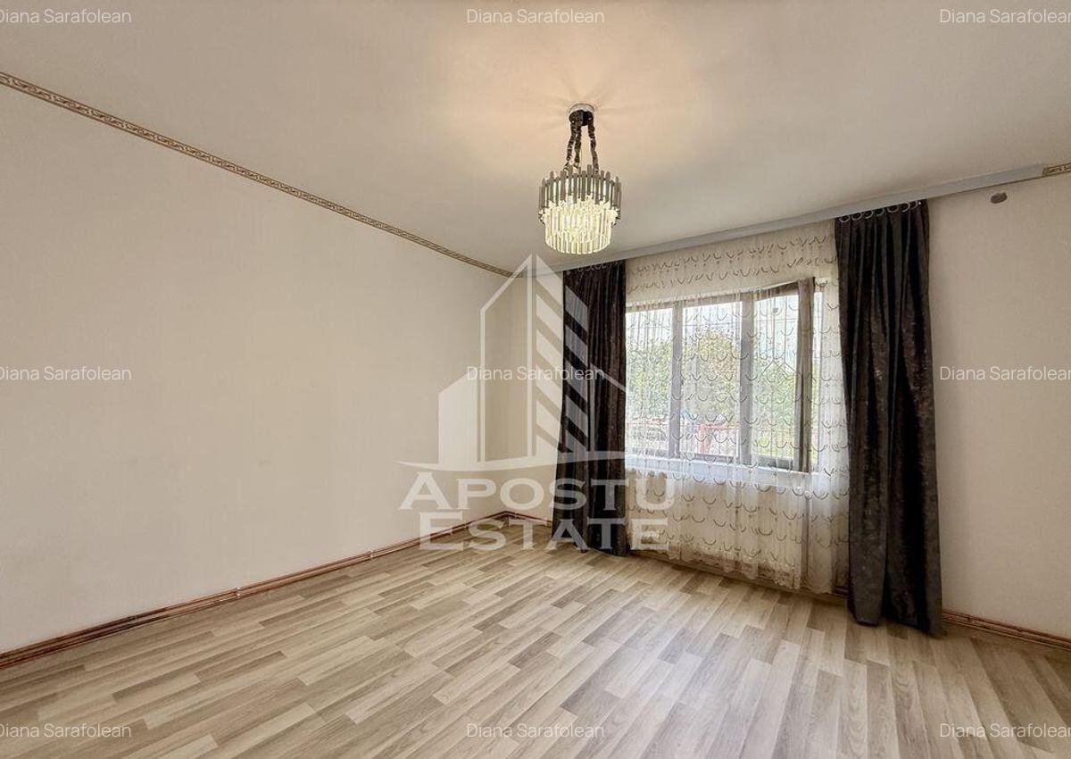 Casa individuala pe 2 fronturi stradale, renovata complet... - 12