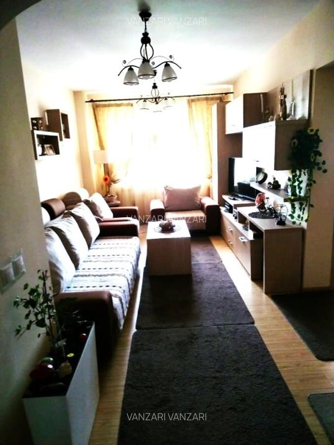 Apartament 4 camere in Slatina, zona Catedrala, Bdul. N.Titulescu - 2