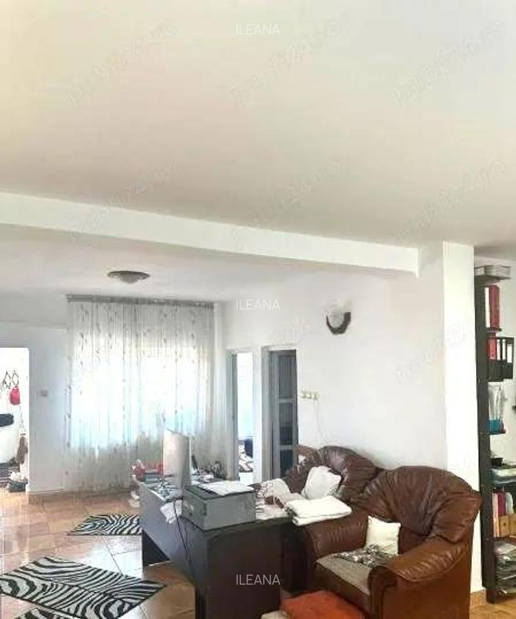 GARA- bratianu..casa caramida - 5