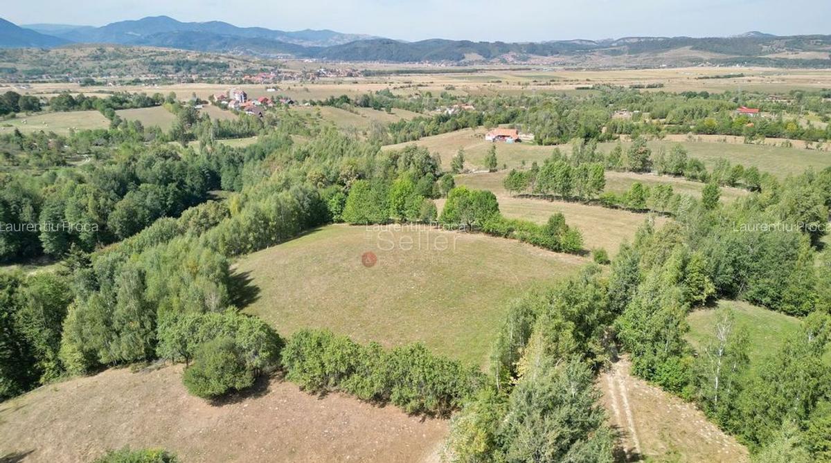 Teren intravilan, priveliste deosebita - 15