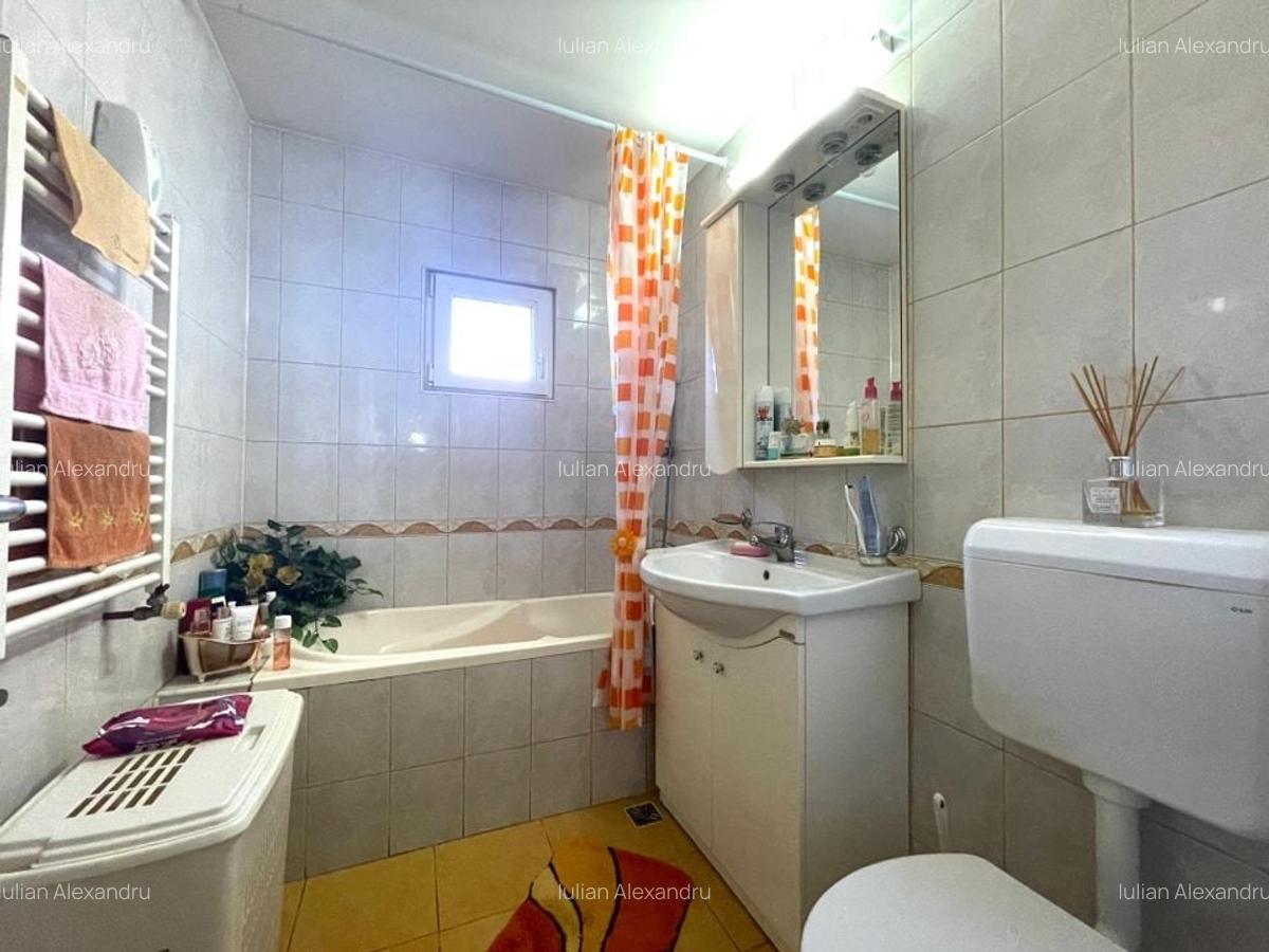 Apartament zona Soarelui - 3 camere - etaj 3 - 9