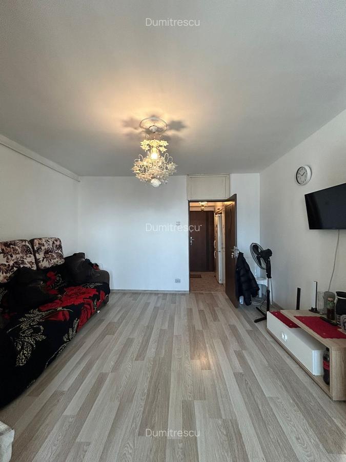 Garsoniera Titan Bloc 1978 Instalatii Sanitare Schimbate 7 Min Metrou Costin G - 2