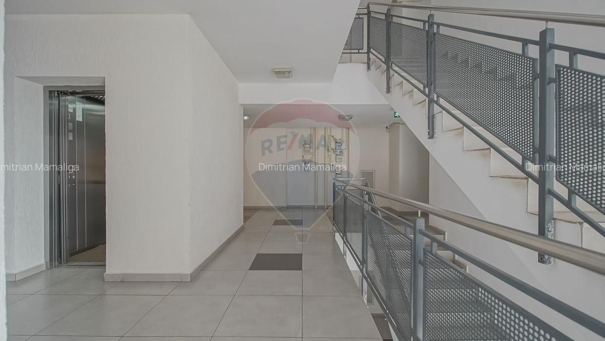 Apartament cu 3 camere semidecomandat, mobilat în Răcădău - 21