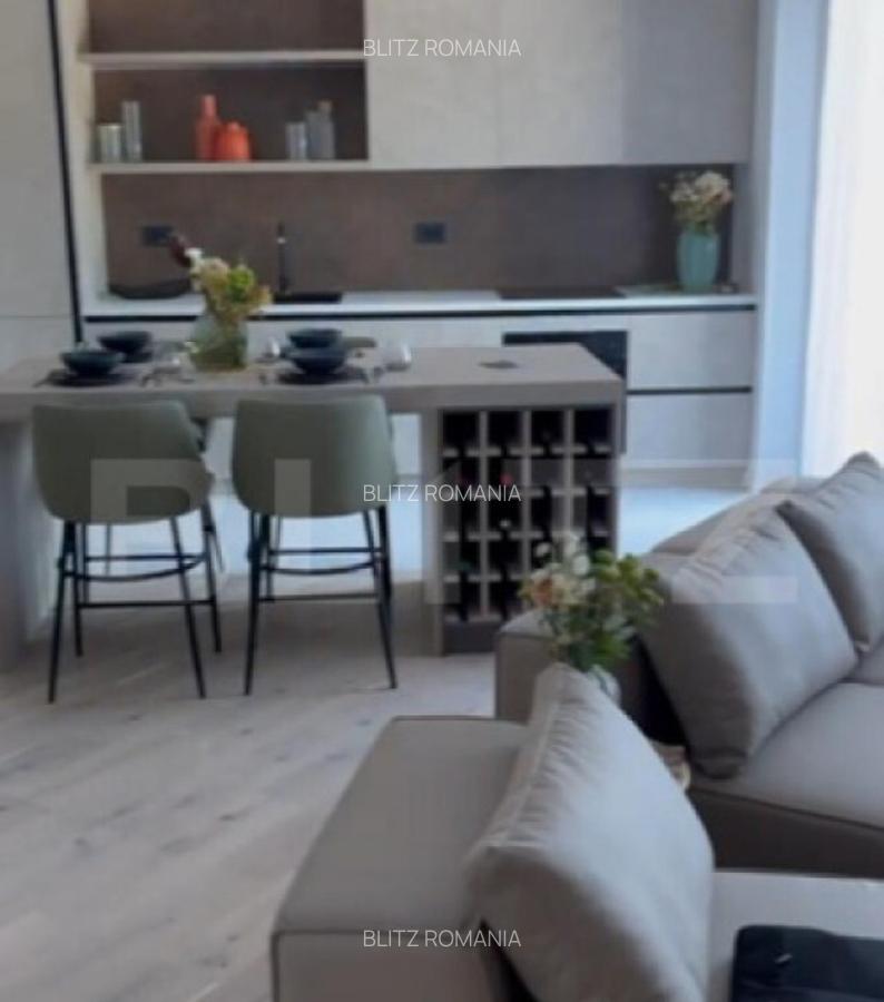 Apartament 3 camere, 88 mp, zona Centrala - 1