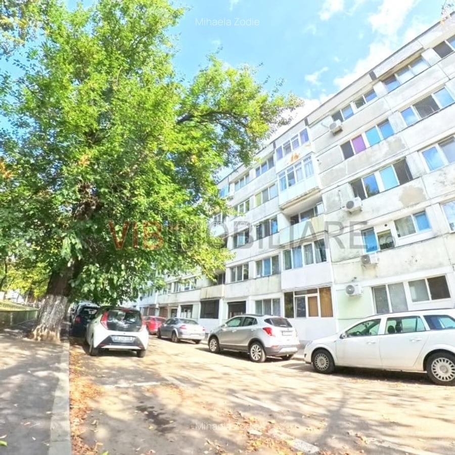 Metrou Eroii Revolutiei - Str Scarlat Otulescu - 2 camere - mobilat/utilat - 10