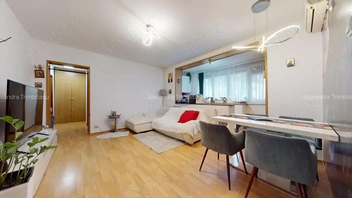 Apartament 3 camere Masina de Paine Obor - 3