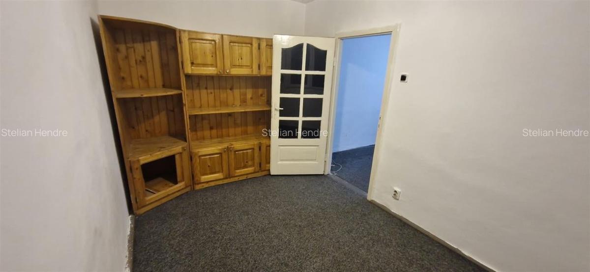 Apartament cu 2 camere semidecomandat în Central - 2